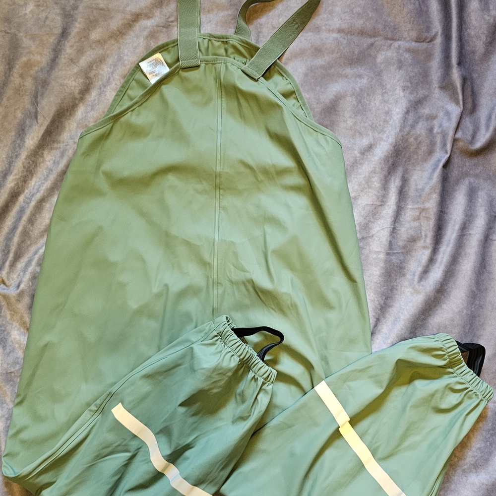 H&M Green Water-proof Jumpsuit - Picture 3 of 5